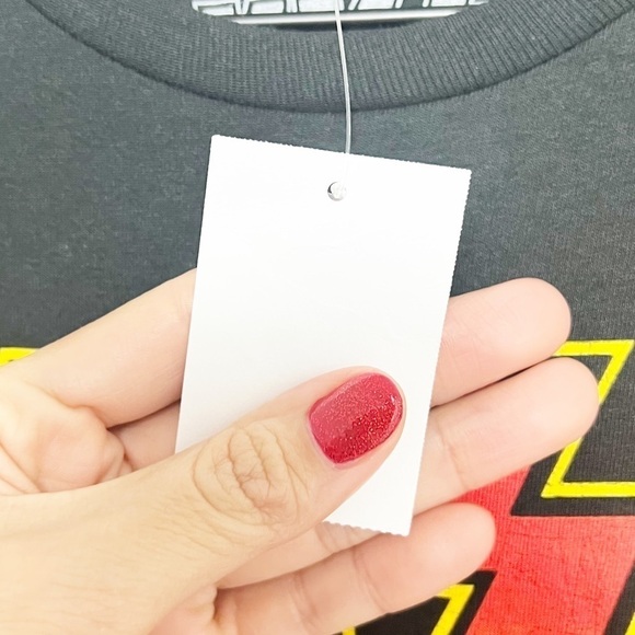 KISS UNISEX GRAPHIC SHORT SLEEVE MULTICOLOR SHIRT SIZE SMALL NEW 100% COTTON - Picture 3 of 4